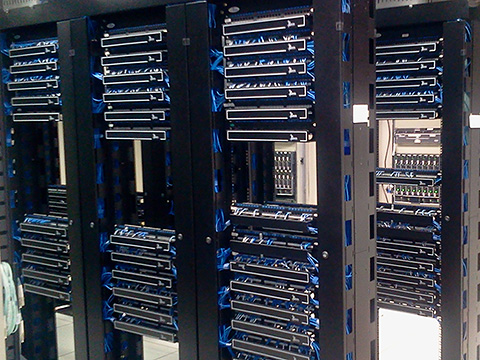Server-Rack in einem Rechenzentrum